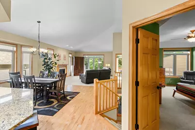 14021 45th Avenue N, Plymouth, MN 55446 - Photo 4