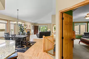 14021 45th Ave N, Plymouth, MN 55446 - Photo 4