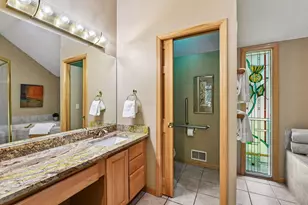 5535 Wingwood Ct, Minnetonka, MN 55345 - Photo 38