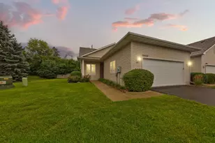20524 Eastview Curve, Farmington, MN 55024 - Photo 2