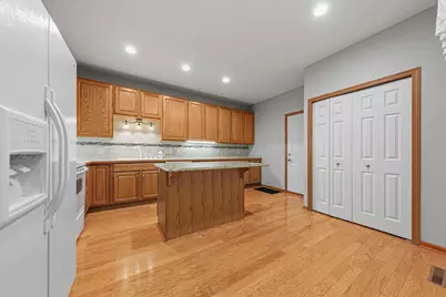 20524 Eastview Curve, Farmington, MN 55024 - Photo 8