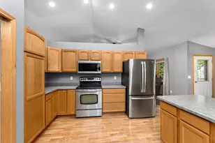909 Jonathan Ln, La Crescent, MN 55947 - Photo 12