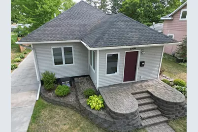 1106 2nd Street SW, Wadena, MN 56482 - Photo 2