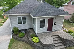 1106 2nd St SW, Wadena, MN 56482 - Photo 2