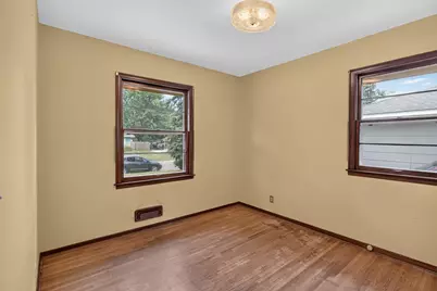 11003 Norway Street NW, Coon Rapids, MN 55448 - Photo 12