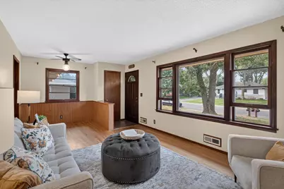 11003 Norway Street NW, Coon Rapids, MN 55448 - Photo 4