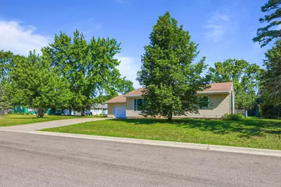 421 W Ash Street, Saint Joseph, MN 56374 - Photo 4