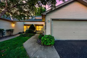 27699 Woodland Dr, Chisago City, MN 55013 - Photo 1