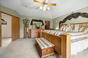 12101 Jasper Ln, Eden Prairie, MN 55347 - Photo 30
