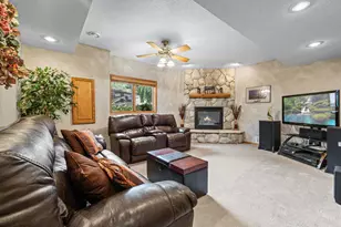 12101 Jasper Ln, Eden Prairie, MN 55347 - Photo 46