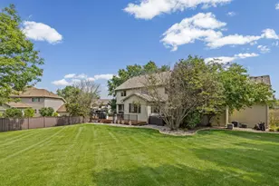 12101 Jasper Ln, Eden Prairie, MN 55347 - Photo 58