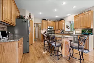 12101 Jasper Ln, Eden Prairie, MN 55347 - Photo 20