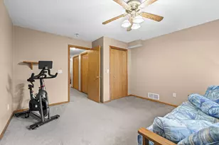 12101 Jasper Ln, Eden Prairie, MN 55347 - Photo 54