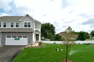 10999 203rd St W, Lakeville, MN 55044 - Photo 4