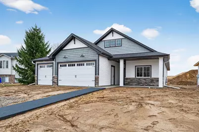 1402 Jefferson Street S, Cambridge, MN 55008 - Photo 1