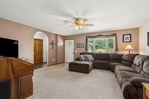 1064 10th St, Barron, WI 54812 - Photo 4