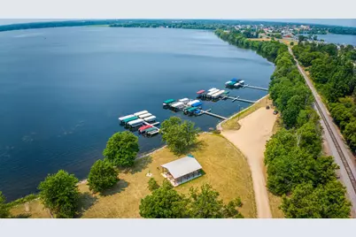 300 Roosevelt Road SW #12, Bemidji, MN 56601 - Photo 2