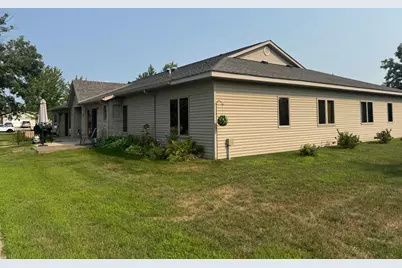 300 Roosevelt Road SW #12, Bemidji, MN 56601 - Photo 28