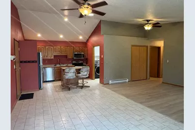 300 Roosevelt Road SW #12, Bemidji, MN 56601 - Photo 4