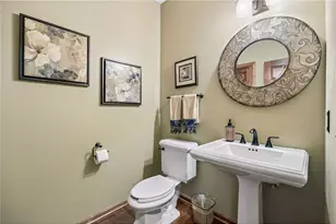 18464 Farmstead Cir, Eden Prairie, MN 55347 - Photo 16