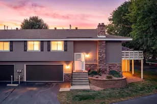 11236 Vessey Cir, Bloomington, MN 55437 - Photo 1