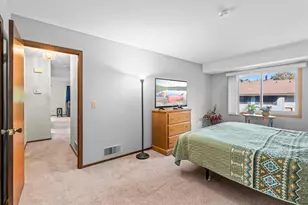 11236 Vessey Cir, Bloomington, MN 55437 - Photo 22