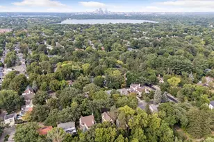 2825 Brookwood Terrace, Minneapolis, MN 55410 - Photo 40