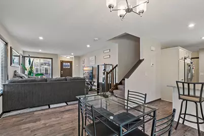7106 Calumet Court, Savage, MN 55378 - Photo 4