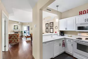 7500 Edinborough Way, Edina, MN 55435 - Photo 8