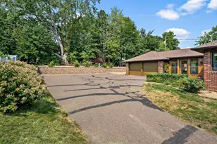 2005 Kenwood Dr W, Maplewood, MN 55117 - Photo 28