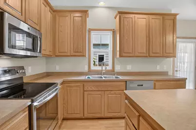 658 4th Avenue NW, New Brighton, MN 55112 - Photo 20