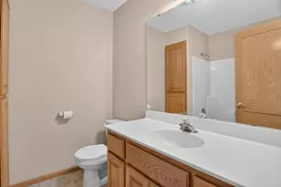 658 4th Ave NW, New Brighton, MN 55112 - Photo 34