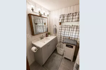 215 Buchannon Street N, Waterville, MN 56096 - Photo 4
