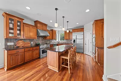 10614 Maple Boulevard, Woodbury, MN 55129 - Photo 8