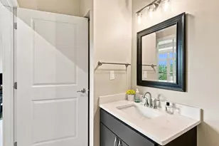 2803 E 38th St, Minneapolis, MN 55406 - Photo 14