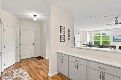 2803 E 38th Street #305, Minneapolis, MN 55406 - Photo 8