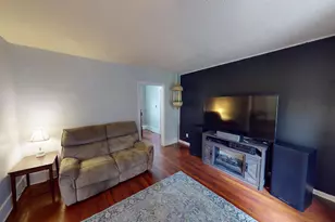 207 1st Ave NE, Geneva, MN 56035 - Photo 4
