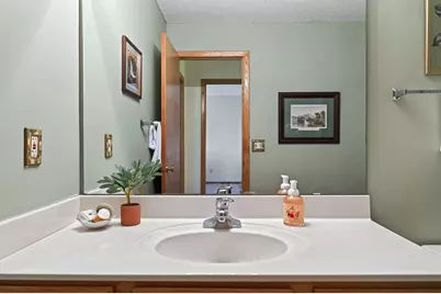 493 Marshland Trail, Chanhassen, MN 55317 - Photo 26