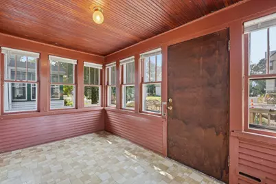 1006 Earl Street, Saint Paul, MN 55106 - Photo 10