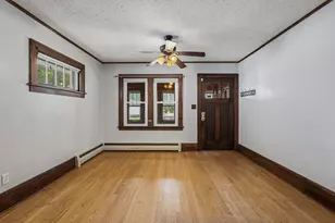 1006 Earl St, Saint Paul, MN 55106 - Photo 4