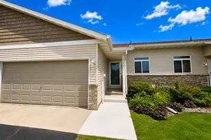 233 Pine St, Cannon Falls, MN 55009 - Photo 16