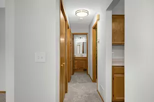 4061 Maureen Dr NE, Columbia Heights, MN 55421 - Photo 10