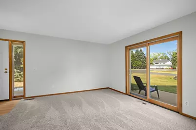 4061 Maureen Drive NE #106NE, Columbia Heights, MN 55421 - Photo 4