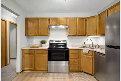 4061 Maureen Drive NE #106NE, Columbia Heights, MN 55421 - Photo 8