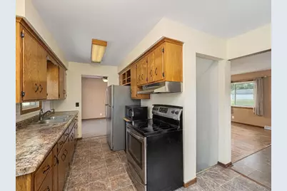 6231 Quail Avenue N, Brooklyn Center, MN 55429 - Photo 14