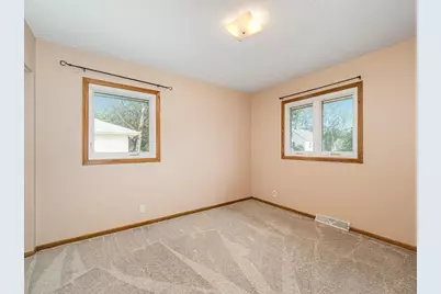 6231 Quail Avenue N, Brooklyn Center, MN 55429 - Photo 18