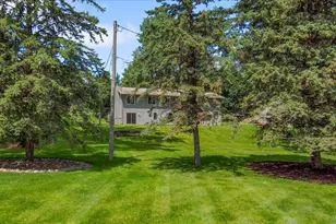 12738 Gordon Dr, Eden Prairie, MN 55346 - Photo 28