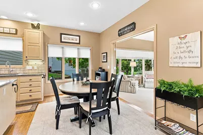 10904 Chatham Court S, Burnsville, MN 55337 - Photo 20