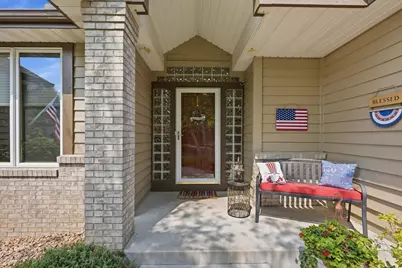 10904 Chatham Court S, Burnsville, MN 55337 - Photo 4