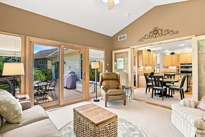 10904 Chatham Court S, Burnsville, MN 55337 - Photo 22